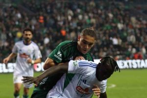 Kocaelispor ile Çaykur Rizespor golsüz berabere kaldı