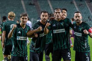 Kocaelispor, Mazıdağı Fosfatspor'u 3-0 yenip tur atladı