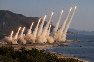 Kuzey Kore, Wonsan'dan yaklaşık 10 balistik füze fırlattı