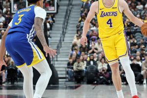 Los Angeles Lakers, Dalton Knecht'i kadro sınırı nedeniyle bıraktı