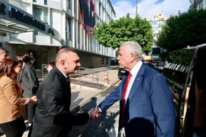 Mansur Yavaş, Vahap Seçer için gözaltı usulüne itiraz etti