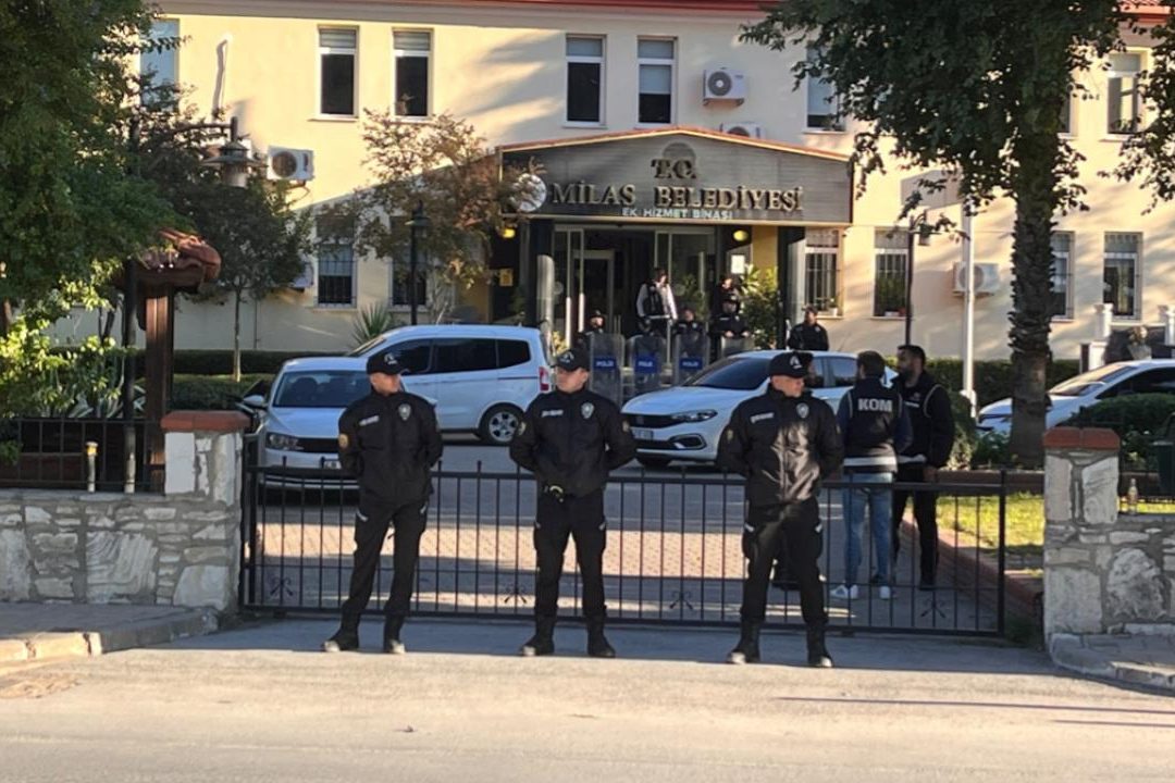 Milas Belediye Başkanı Fevzi Topuz dahil 29 gözaltı