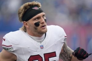 NFL, Jeff Seeman’a iki, Adrian Hill’e bir maç ceza verdi
