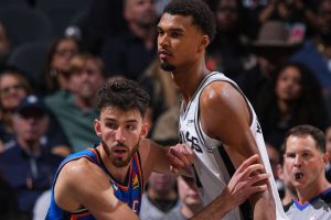 Oklahoma City Thunder, Spurs'u 116-104 yenerek sezona başladı