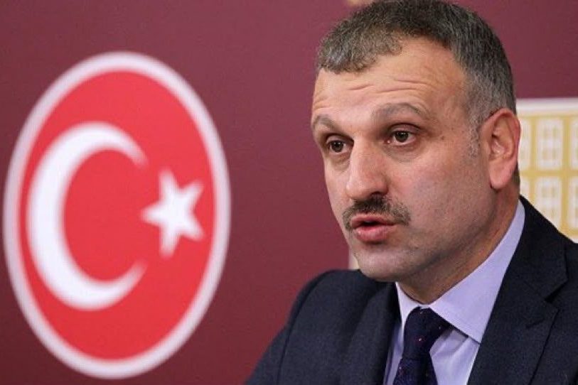 Oktay Saral, başdanışmanlık görevinden Erdoğan'ın talimatıyla ayrıldı