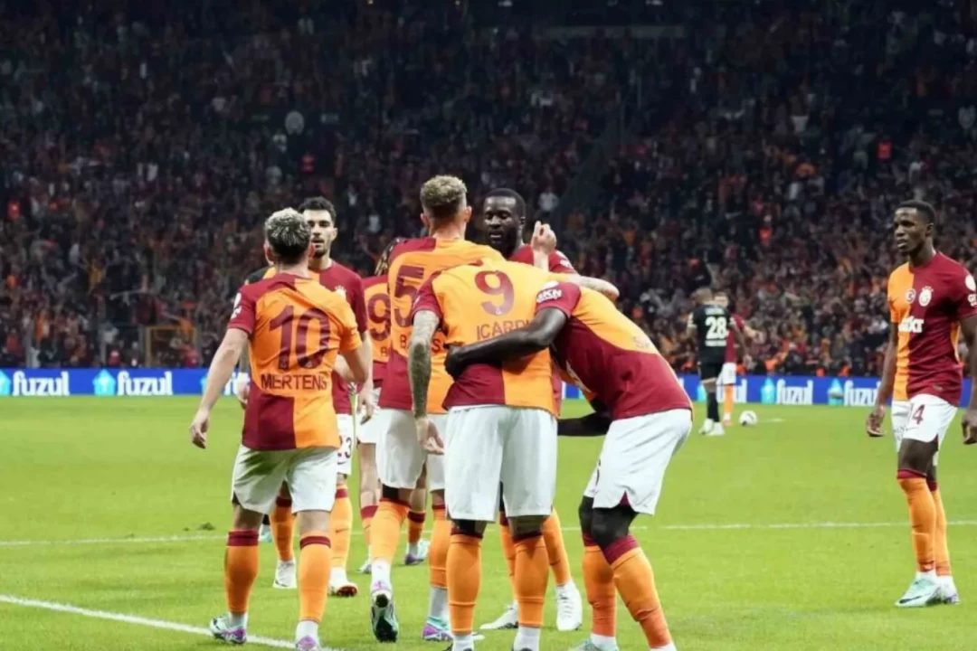 Pendikspor-Galatasaray hazırlık maçında ilk 11'ler açıklandı