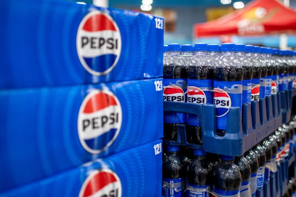 PepsiCo, Kuzey Amerika zayıflığıyla kâr tahminini düşürdü