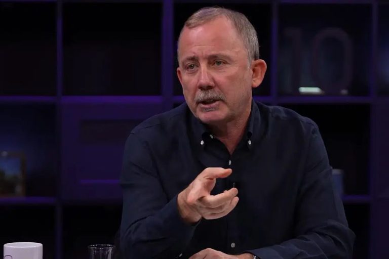 Sergen Yalçın, Beşiktaş transferlerine yönelik eleştirilere yanıt verdi