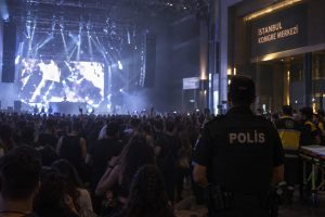 Şişli’deki konserde fenalaşan bir kişi öldü, iki kişi ağır