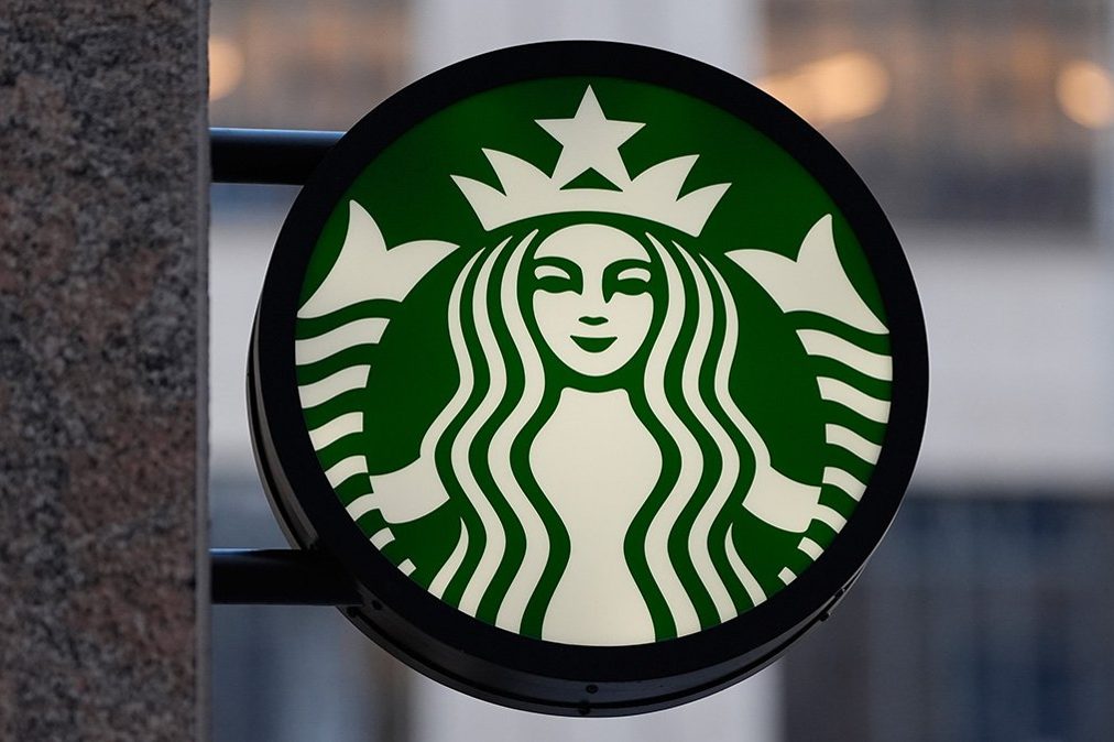 Starbucks'a sekiz protein içeceğinde şeker etiketi davası