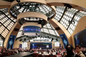 Suudi Arabistan, FII yatırım konferansını 2027'ye erteledi
