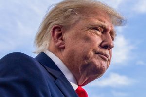 Trump, ABD'li çiftçilere dizel giderleri için 8 milyar dolar verecek