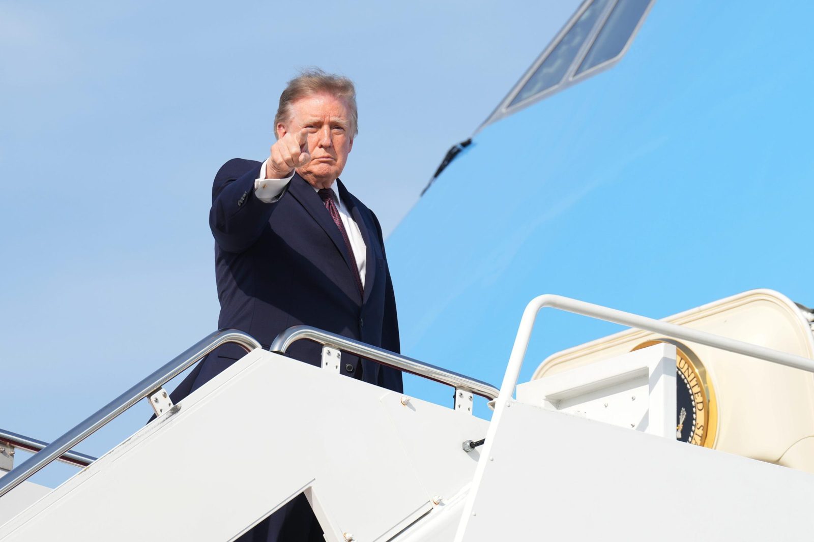 Trump, G7 kararının ardından dizel ihracat yasağını reddetti