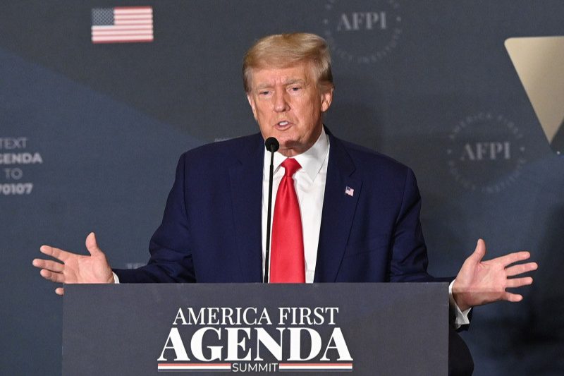 Trump, Michigan Senato adayı El-Sayed'i 11 Eylül üzerinden hedef aldı