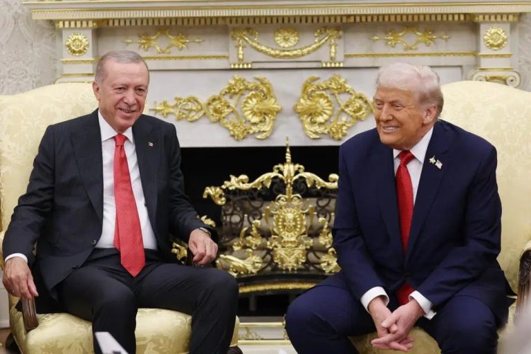 Trump, Yemen açıklamasında Erdoğan’dan talepte bulunabileceğini söyledi