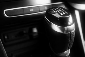 Türkiye'de sıfır otomobil satışlarında otomatik vites payı yüzde 96,9'a çıktı