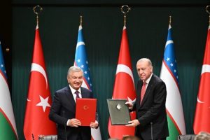 Türkiye ile Özbekistan beş anlaşmayla 5 milyar dolar hedefliyor
